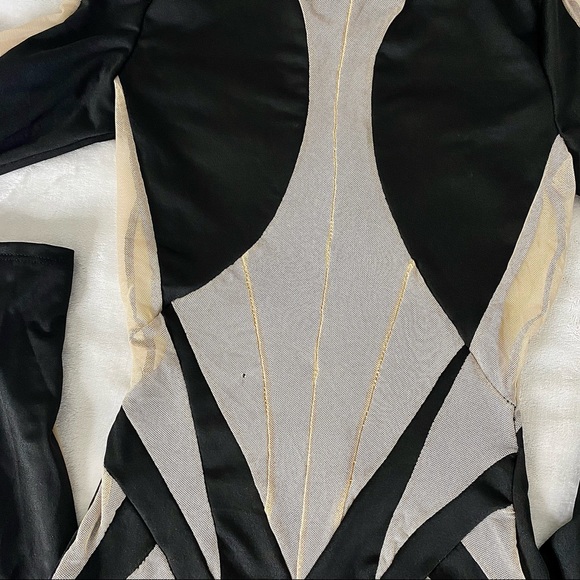 🖤 Black/nude jumpsuit 😍 - Picture 5 of 5